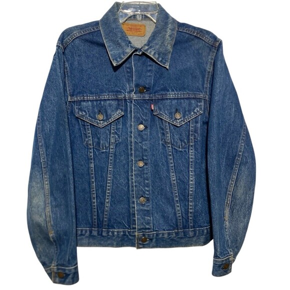 Vtg Levis Trucker Denim Jean Jacket Type III 70505 0217 Size 40 USA Medium Wash